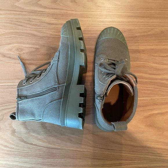 Lace up sneaker boots - Picture 6 of 9